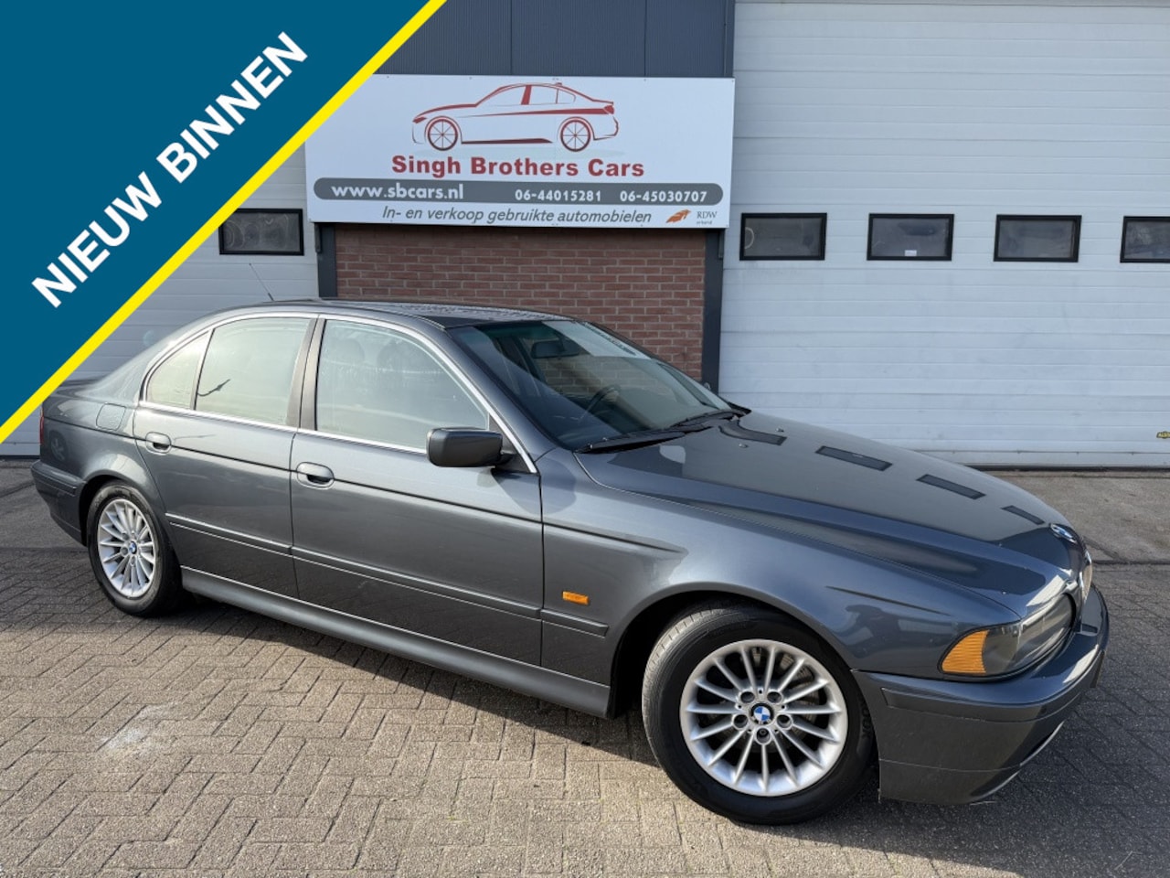 BMW 5-serie - 530i EXE AUT Y-TIMER ZEER*MOOI INRUIL MOG!!!! - AutoWereld.nl