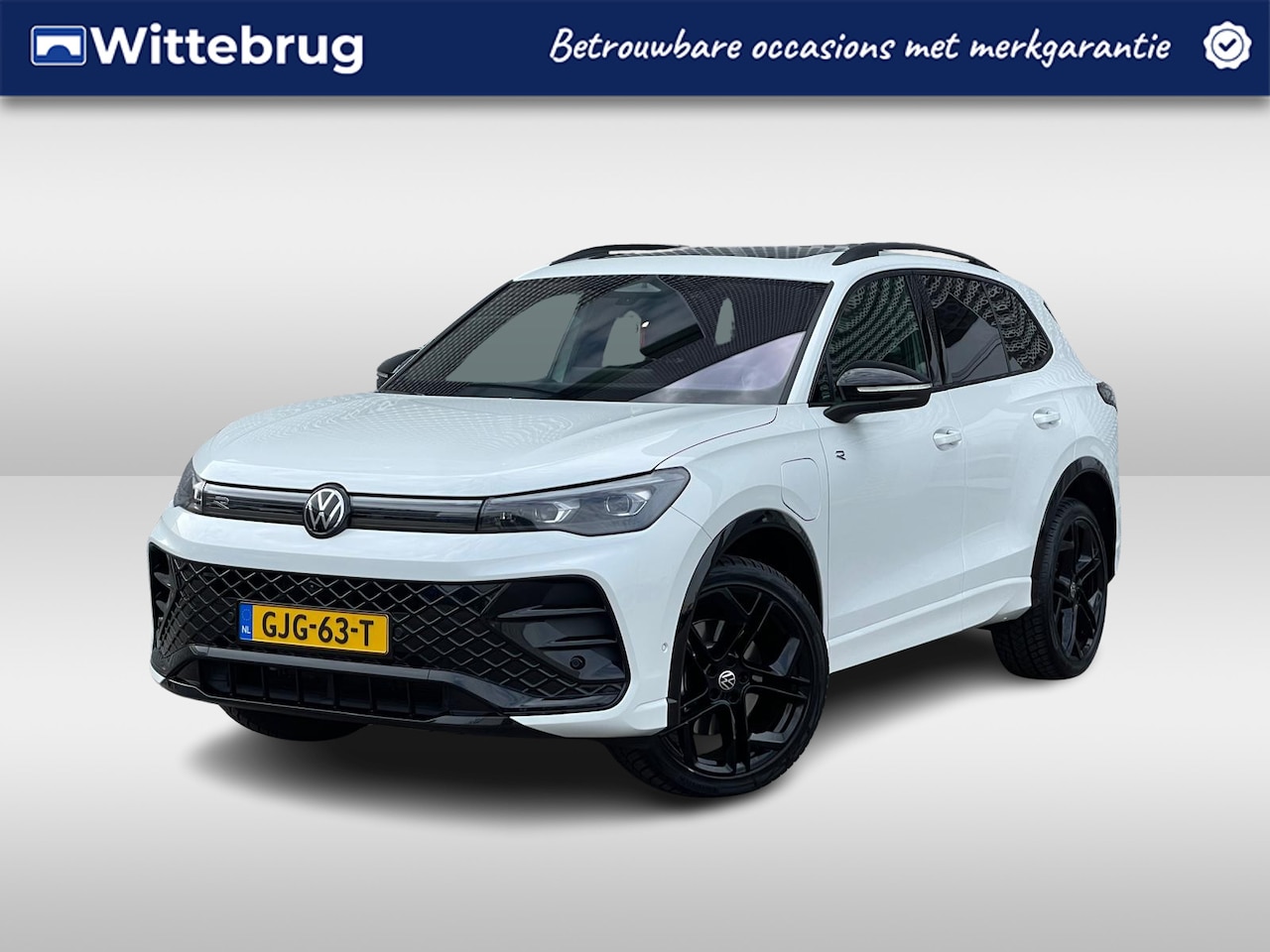 Volkswagen Tiguan - 1.5 eHybrid 272PK R-Line Business / Fabrieksgarantie tot 27-08 2028 / Trekhaak / Leer / Pa - AutoWereld.nl