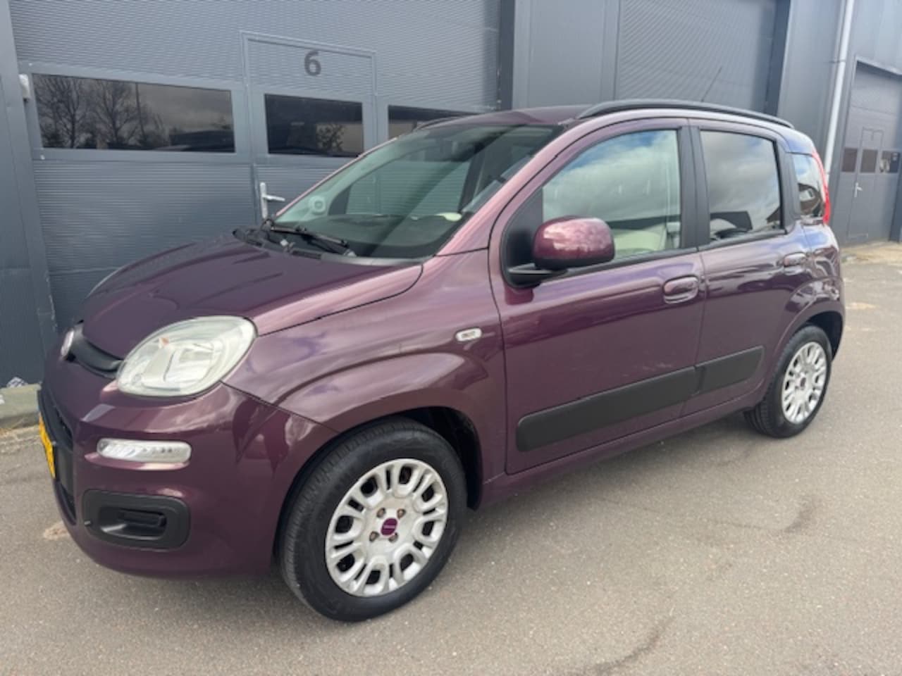 Fiat Panda - 0.9 TwinAir Lounge Autom. !! - AutoWereld.nl