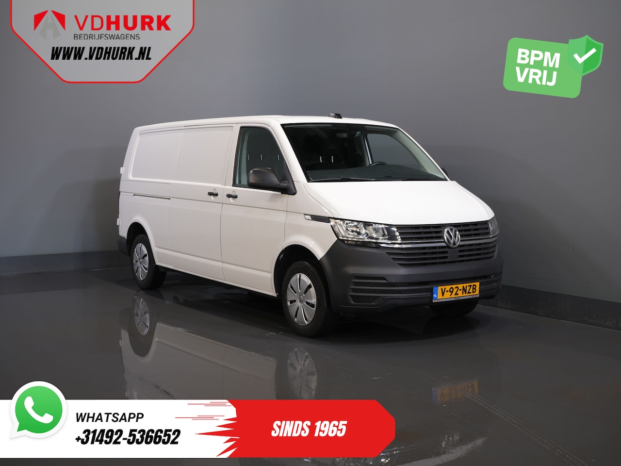 Volkswagen Transporter - 2.0 TDI 150 pk DSG Aut. L2 Carplay/ 2x Schuifdeur/ Stoelverw./ Airco/ Cruise/ PDC V+A/ Tre - AutoWereld.nl