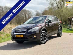 Subaru XV - 2.0i Luxury AWD Automaat | 1e Eigenaar | Camera | Trekhaak | Clima | Stoelverwarming | 17"