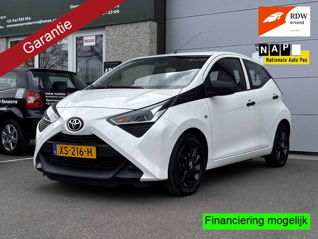 Toyota Aygo - 1.0 VVT-i x-fun Nap Airco Bluetooth Start/Stop Sport - AutoWereld.nl