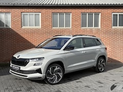 Skoda Karoq - 1.5 TSI ACT Sportline Business |Pano|Leer|Trekhaak