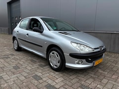 Peugeot 206 - 1.4 XR Challenge, Nieuw Apk