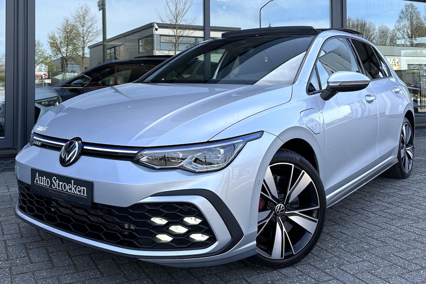 Volkswagen Golf - 1.4 GTE 245pk eHybrid Panorama IQ Matrix SmartPhon - AutoWereld.nl