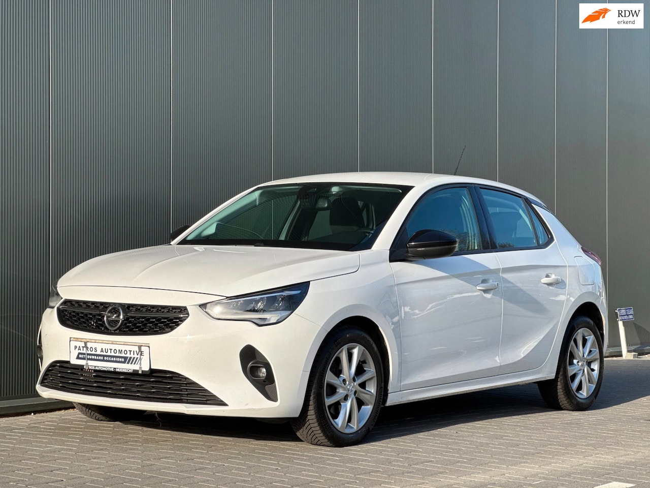 Opel Corsa - 1.2 Business | Navi | Camera - AutoWereld.nl
