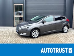 Ford Focus - 125pk Titanium CLIMA | NAVI |CRUISE CONTROL | STOELVERWARMING | PARKASSIST