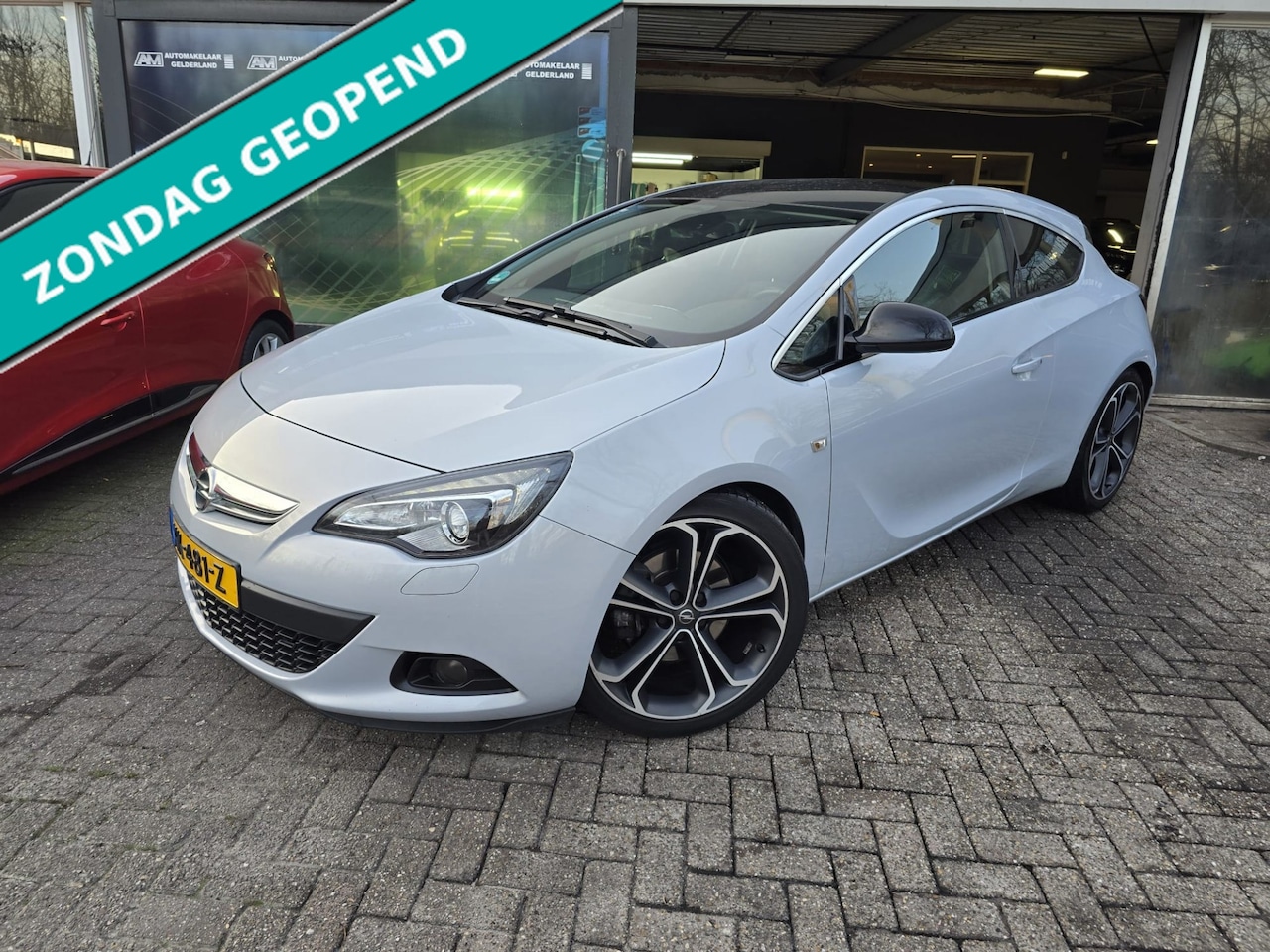 Opel Astra GTC - 1.4 Turbo Sport | 1E EIGENAAR | 12MND GARANTIE | CRUISE | AIRCO | NAVI | - AutoWereld.nl