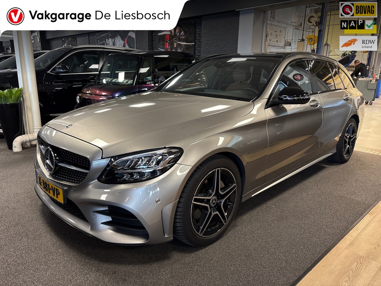 Mercedes-Benz C-klasse Estate - 180 Business Solution AMG 180 Business Solution AMG,pano,trekhaak,leer,stoelverw,camera - AutoWereld.nl