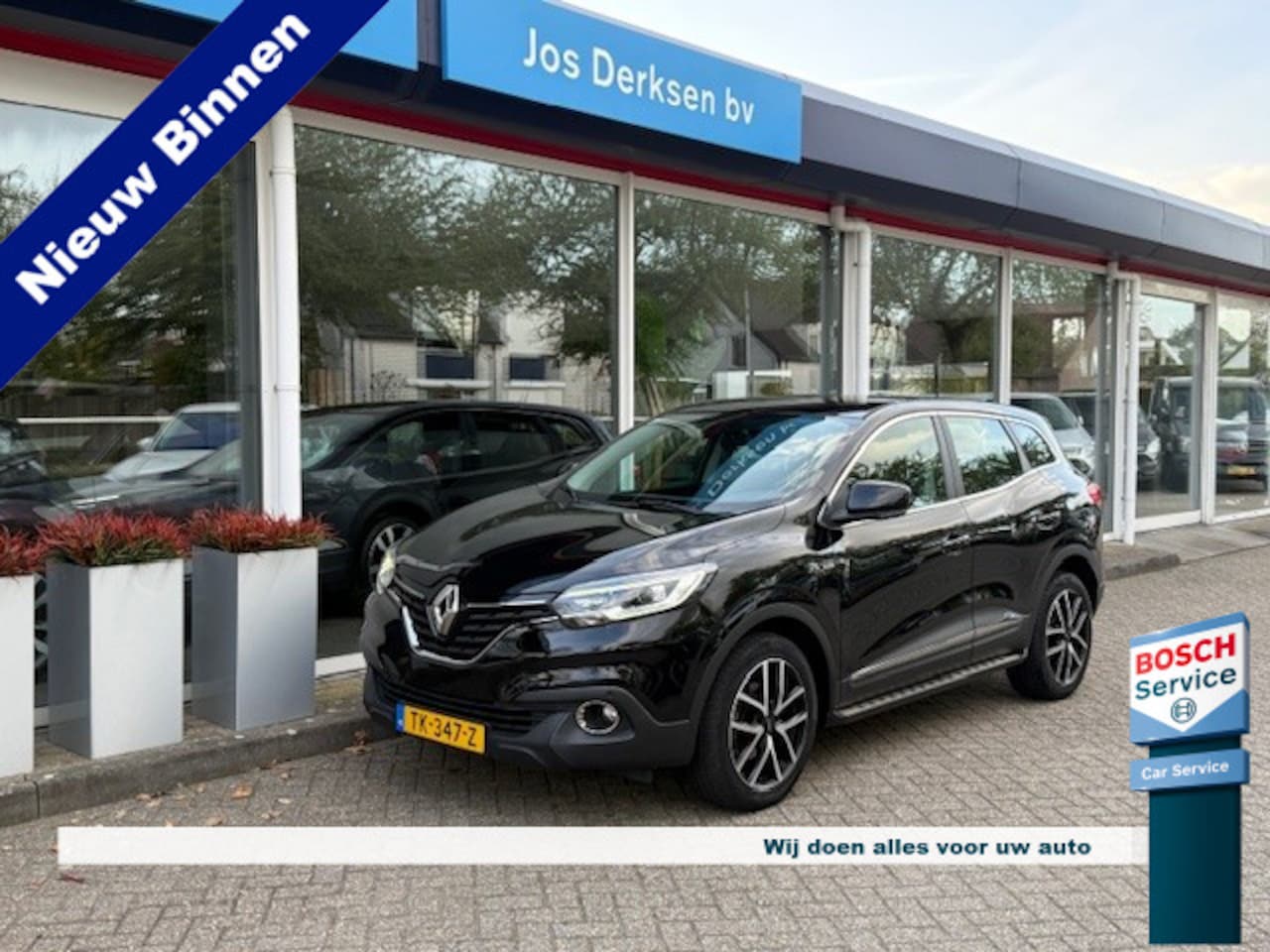 Renault Kadjar - 1.2 TCe Limited - PDC v+a | Carplay | DAB | All Season - AutoWereld.nl