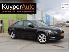 Skoda Octavia - 1.5 TSI Greentech Sport Business nette automaat dsg multimedia trekhaak
