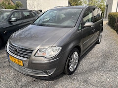 Volkswagen Touran - 1.4 TSI Highline 7 PERSOONS