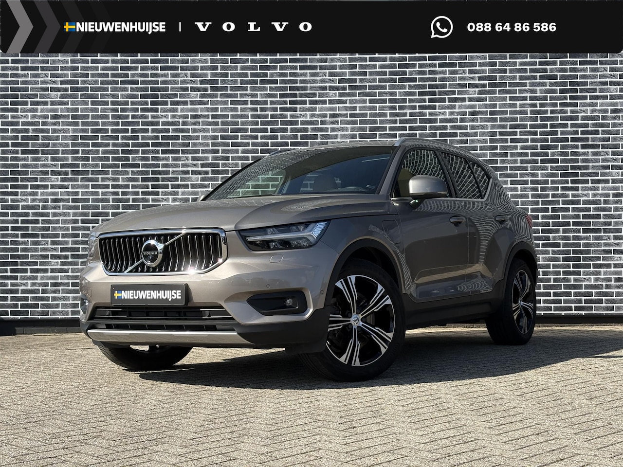 Volvo XC40 - Plug-in Hybrid T5 Inscription | Trekhaak | Panoramadak | Adaptive cruise control | Lederen - AutoWereld.nl