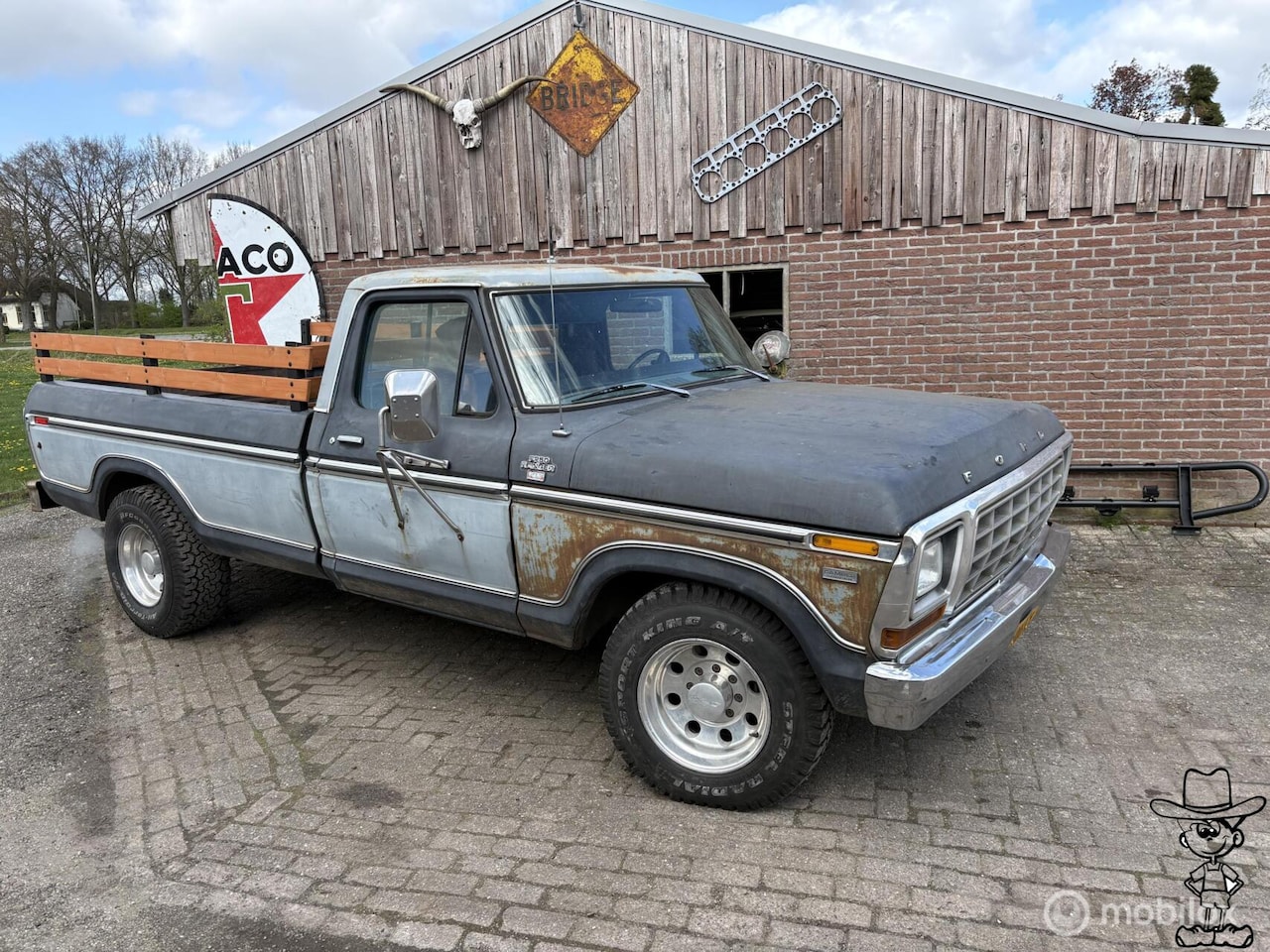 Ford F250 - USA Pick up ranger XLT bigblock 460 7,5 ltr v8 LPG - AutoWereld.nl