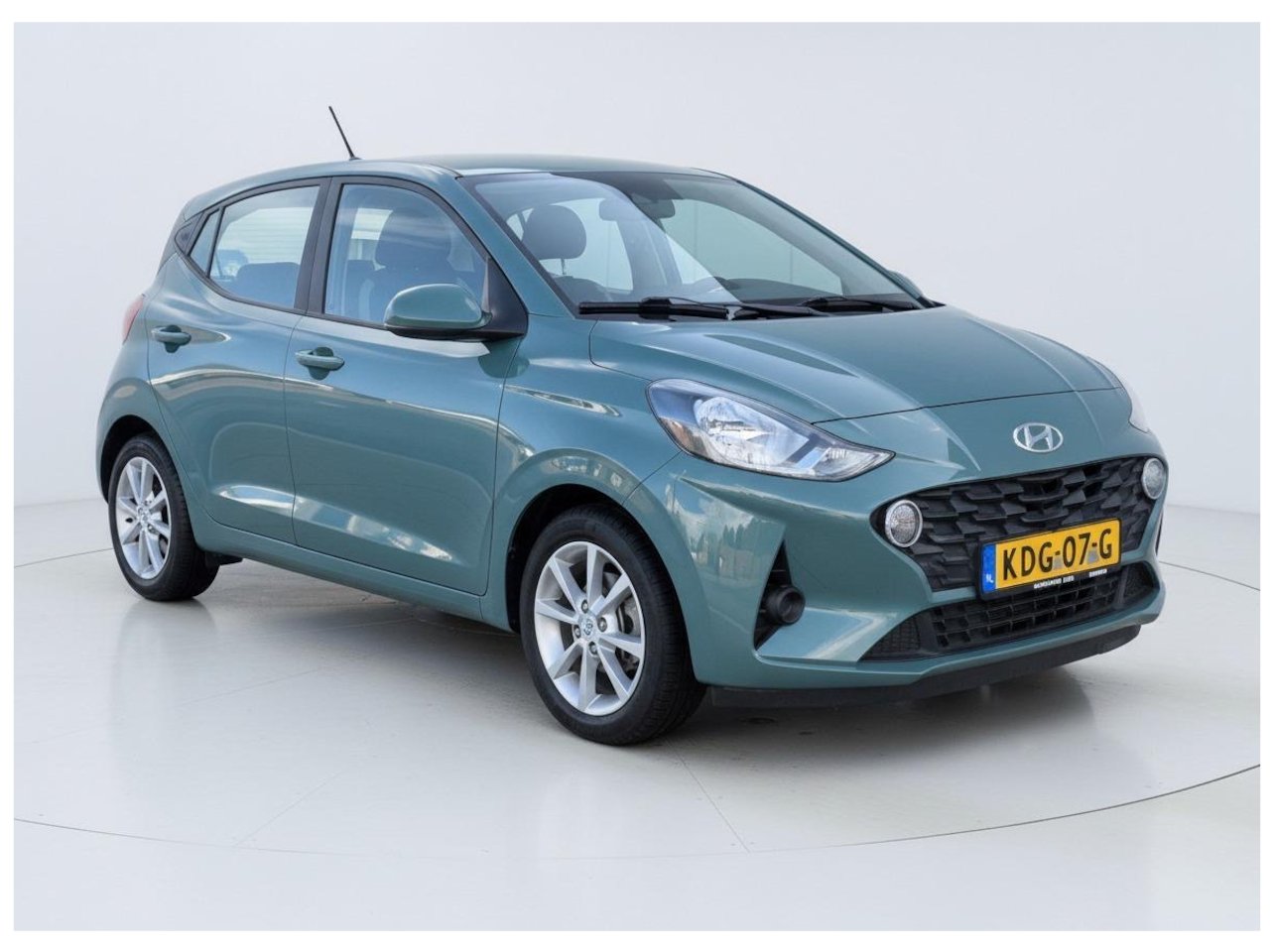 Hyundai i10 - 1.2 MPI Camera, stoel/stuurverwarming - AutoWereld.nl