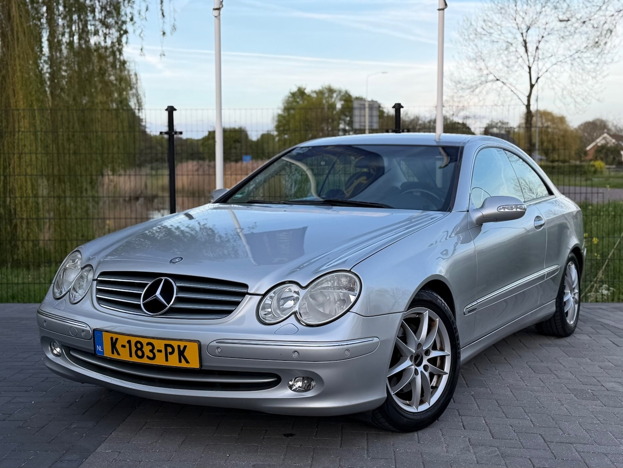 Mercedes-Benz CLK-klasse Coupé - 240 V6 AUT / CLIMA / CRUISE / LEDER - AutoWereld.nl