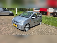 Daihatsu Cuore - 1.0-12V Tokyo Airco, Stuurbekrachteging