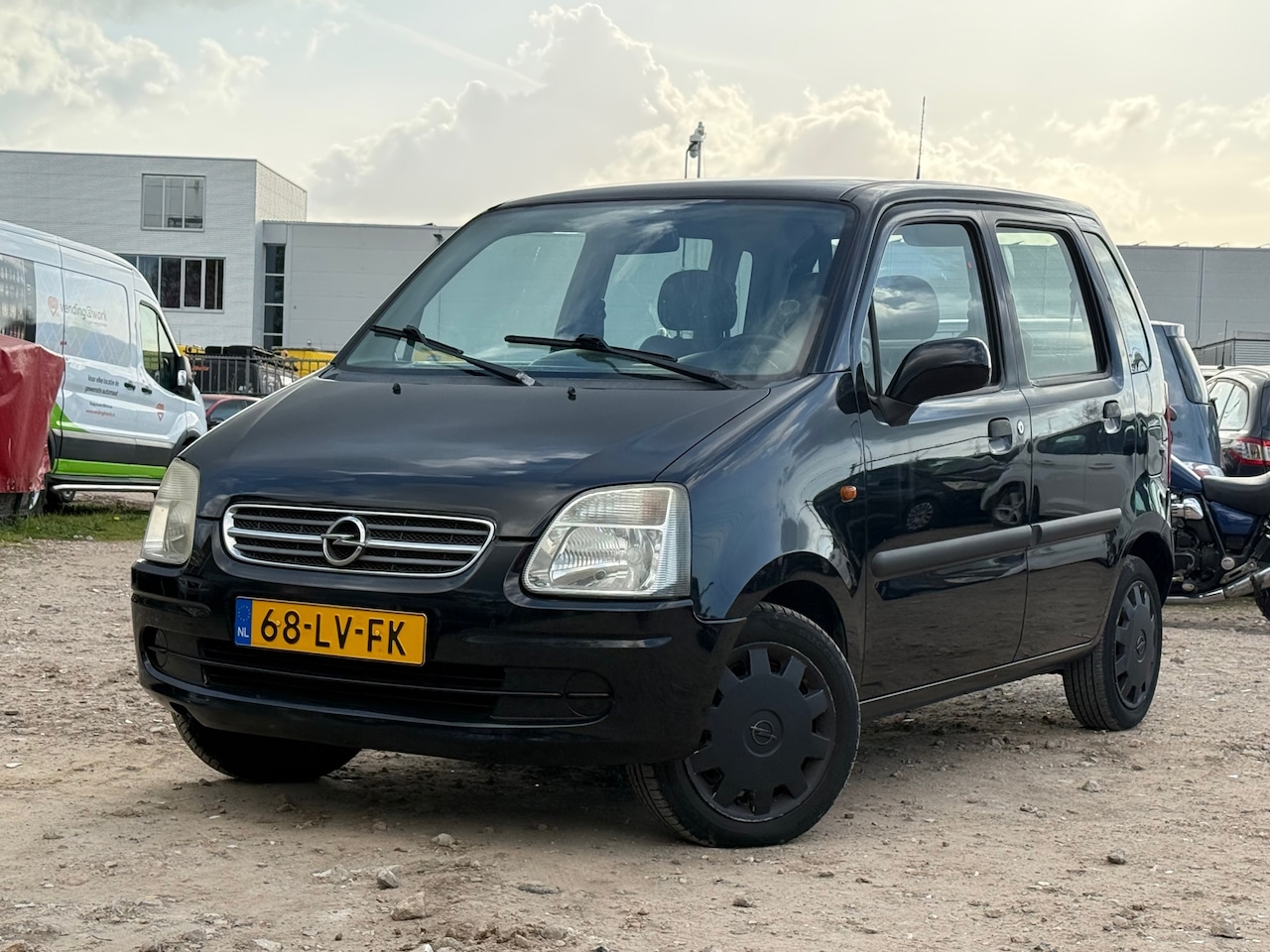 Opel Agila - 1.2-16V Comfort/ HOGE INSTAP/ AIRCO - AutoWereld.nl