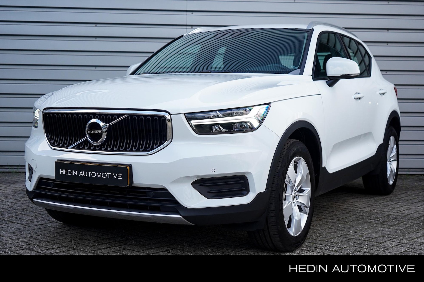 Volvo XC40 - 1.5 T2 Momentum Business 1.5 T2 Momentum Business - AutoWereld.nl
