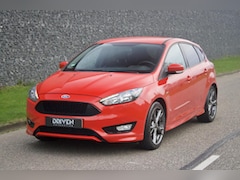 Ford Focus - 1.0 ST Line | Dealer Auto - Airco - Navi