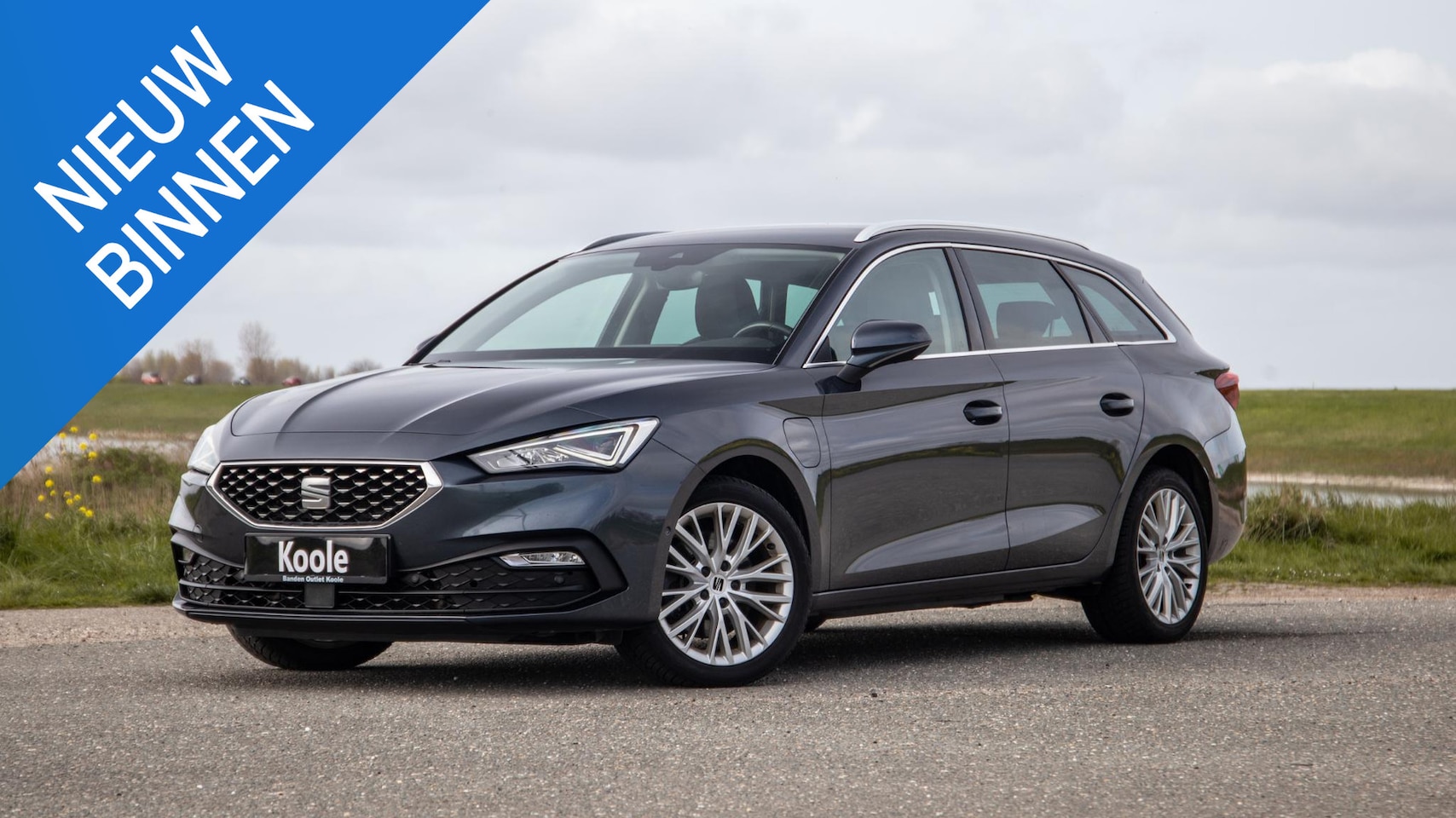 SEAT Leon Sportstourer - 1.4 TSI eHybrid PHEV FR Business Intense EXCELLENCE / CARPLAY / AIRCO / CAMERA / DEALER ON - AutoWereld.nl