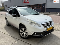 Peugeot 2008 - 1.2 PureTech Urban Cross Half Leer Navi volledig onderhouden