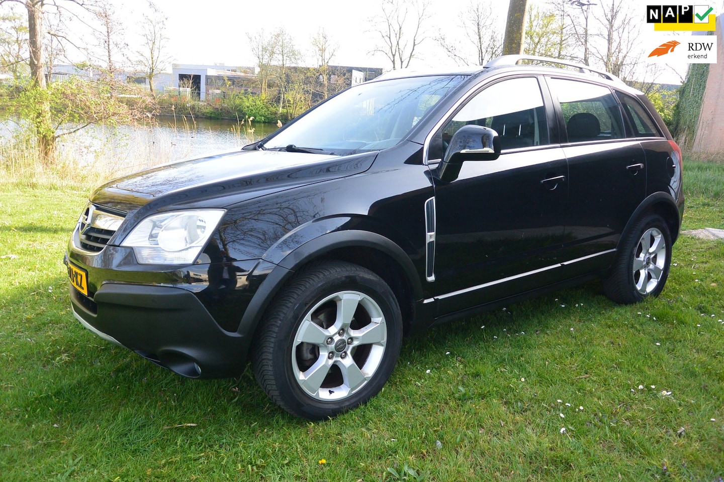 Opel Antara - 2.4-16V Enjoy/4X4/airco/cruise/navi/weinig km's - AutoWereld.nl