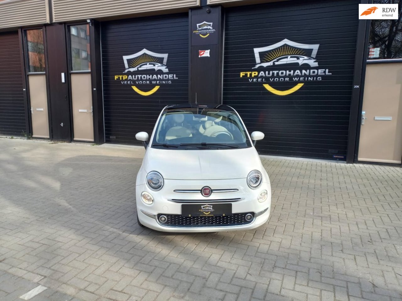 Fiat 500 - 1.2 Lounge PANO DAK AUTOMAAT 12-2020 - AutoWereld.nl