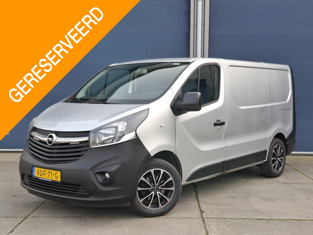 Opel Vivaro - 1.6 CDTI L1H1 Edition EcoFlex CAMERA / NAVI / KLEP / CRUISE CONTROLE / EURO 6 - AutoWereld.nl