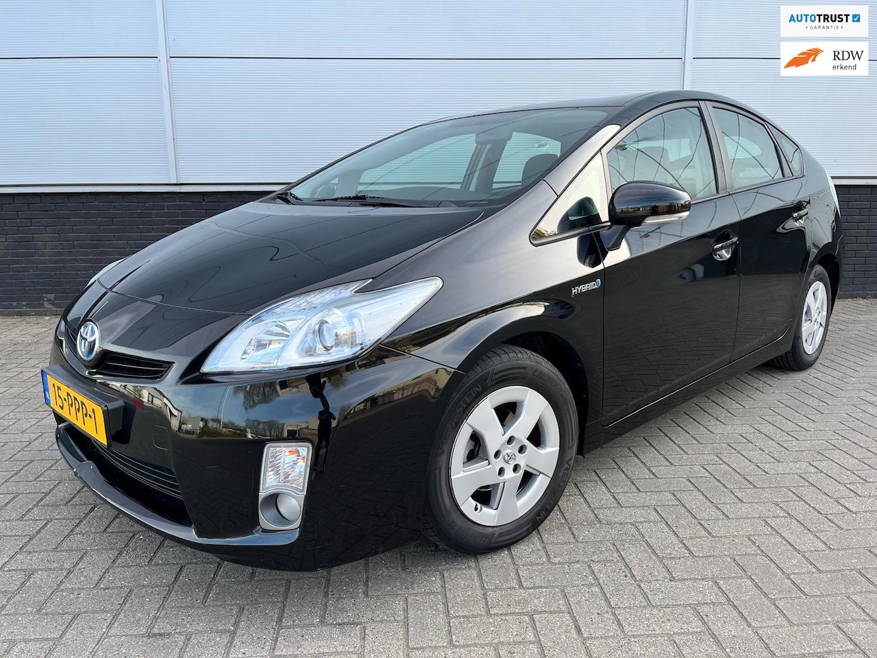 Toyota Prius - 1.8 Hybrid Comfort Clima - full map navi - cruise control - sensoren - NAP - goed onderhou - AutoWereld.nl