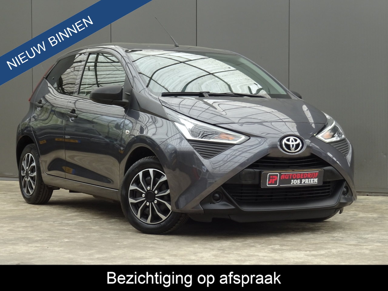Toyota Aygo - 1.0 VVT-i x-fun * EXTRA GETINT GLAS * VOLLE TANK !! - AutoWereld.nl