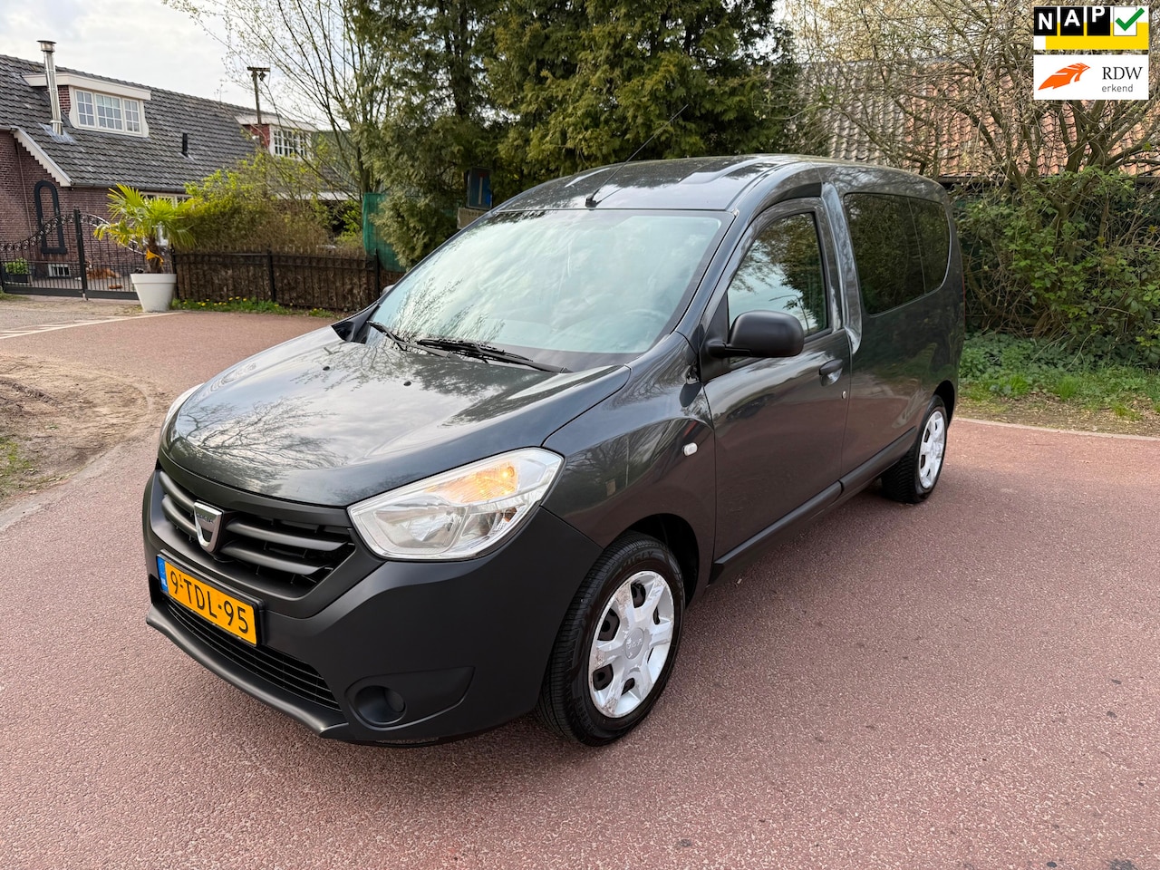 Dacia Dokker - 1.2 TCe Lauréate Airco / Cruise Control / NAP / APK - AutoWereld.nl