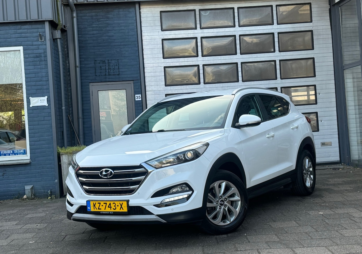 Hyundai Tucson - 1.6 T-GDi Comfort | Clima | Camera | Navi | N.A.P - AutoWereld.nl