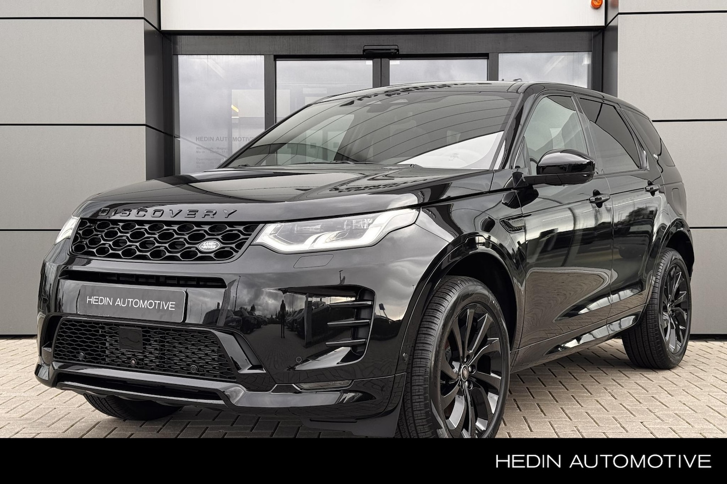 Land Rover Discovery Sport - P270e PHEV Dynamic Edition | Elektrische trekhaak | Panoramadak | Cold Climate Pack | - AutoWereld.nl