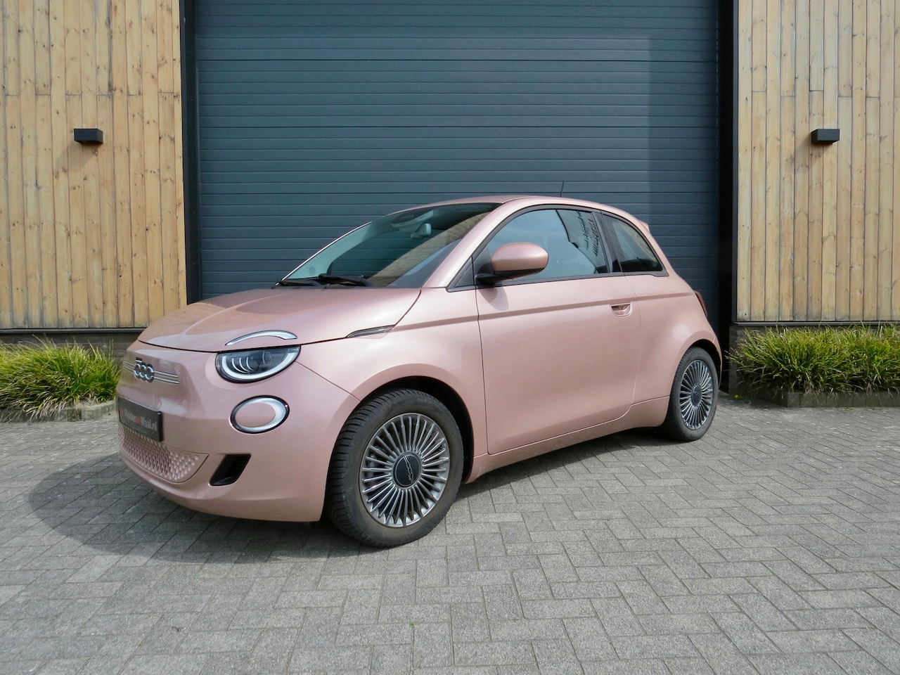Fiat 500 - Icon 42 kWh *Navi *Carplay *Rose *Unieke kleur - AutoWereld.nl