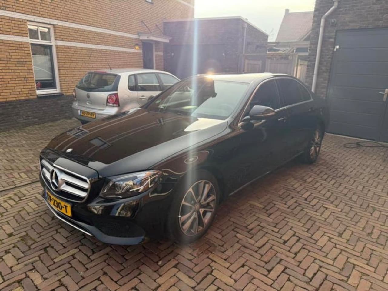 Mercedes-Benz E-klasse - 350 e Lease Edition Hybride/Burmester/Apple Carplay/2e eigenaar - AutoWereld.nl