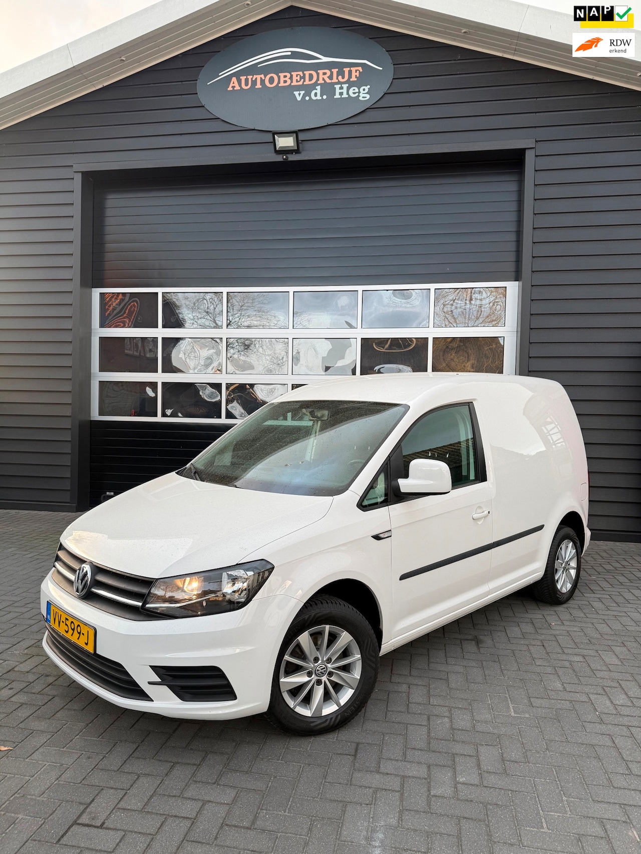 Volkswagen Caddy - 2.0 TDI L1H1 BMT Trendline 2.0 TDI L1H1 BMT Trendline - AutoWereld.nl
