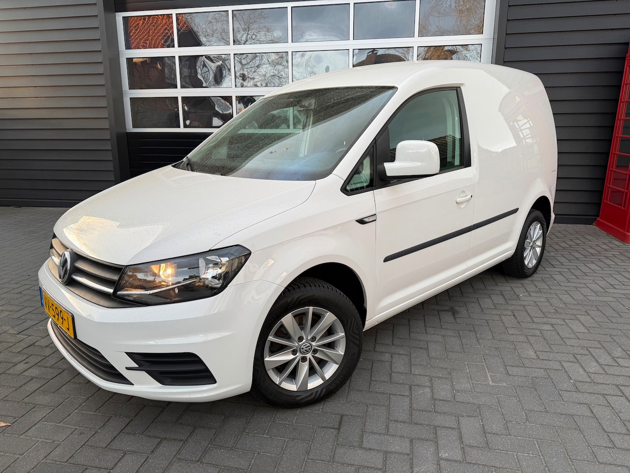 Volkswagen Caddy - 2.0 TDI L1H1 BMT Trendline 2.0 TDI L1H1 BMT Trendline - AutoWereld.nl
