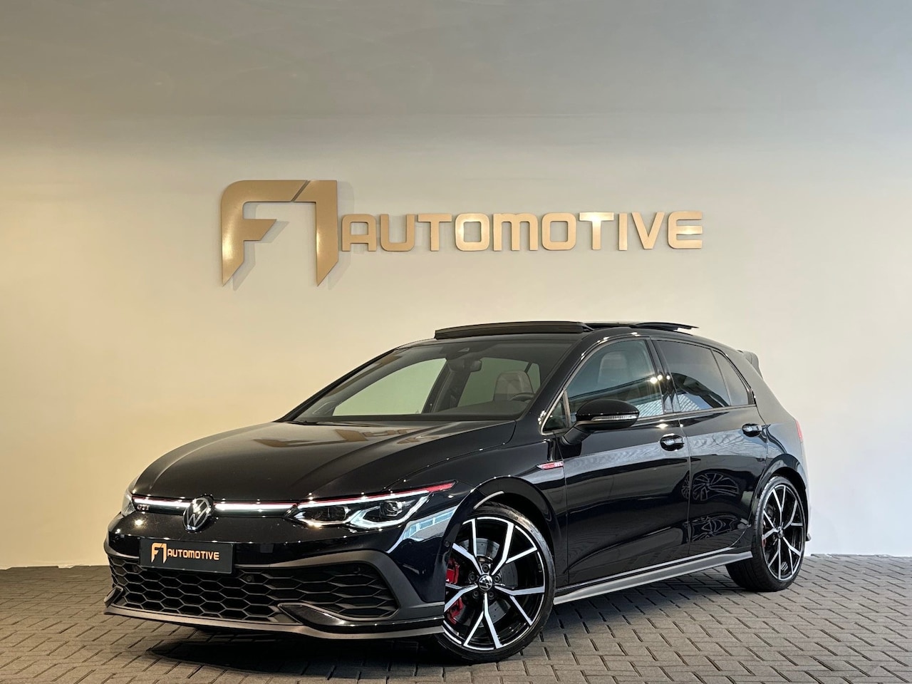 Volkswagen Golf - 2.0 TSI GTI Clubsport Pano|Memory|H/K|Nurburgring - AutoWereld.nl