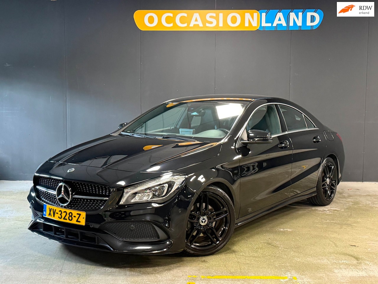 Mercedes-Benz CLA-Klasse - 180 Business Solution AMG|CAMERA|LED|STOELV|BLUETOOTH|SFEER|CRUISE|18INCH| - AutoWereld.nl
