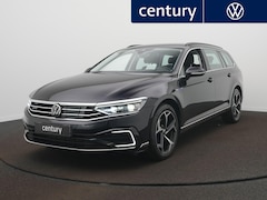 Volkswagen Passat Variant - 1.4 TSI PHEV GTE Business - Panoramadak - Side Assist - Navi - 360 Camera