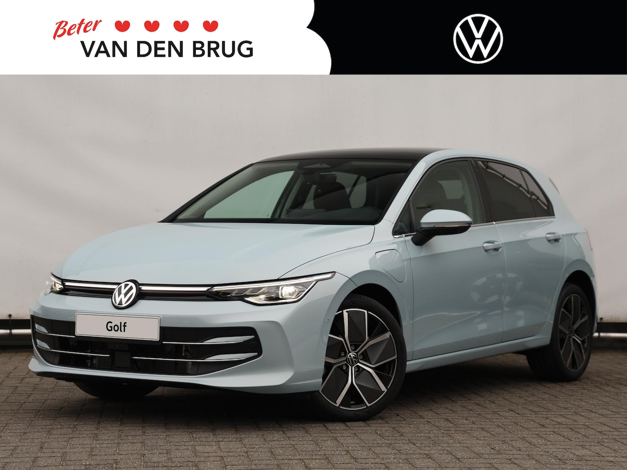 Volkswagen Golf - Style Edition 1.5 eHybrid 204 PK | 360 camera | Navigatie | Trekhaak | Panoramadak | - AutoWereld.nl