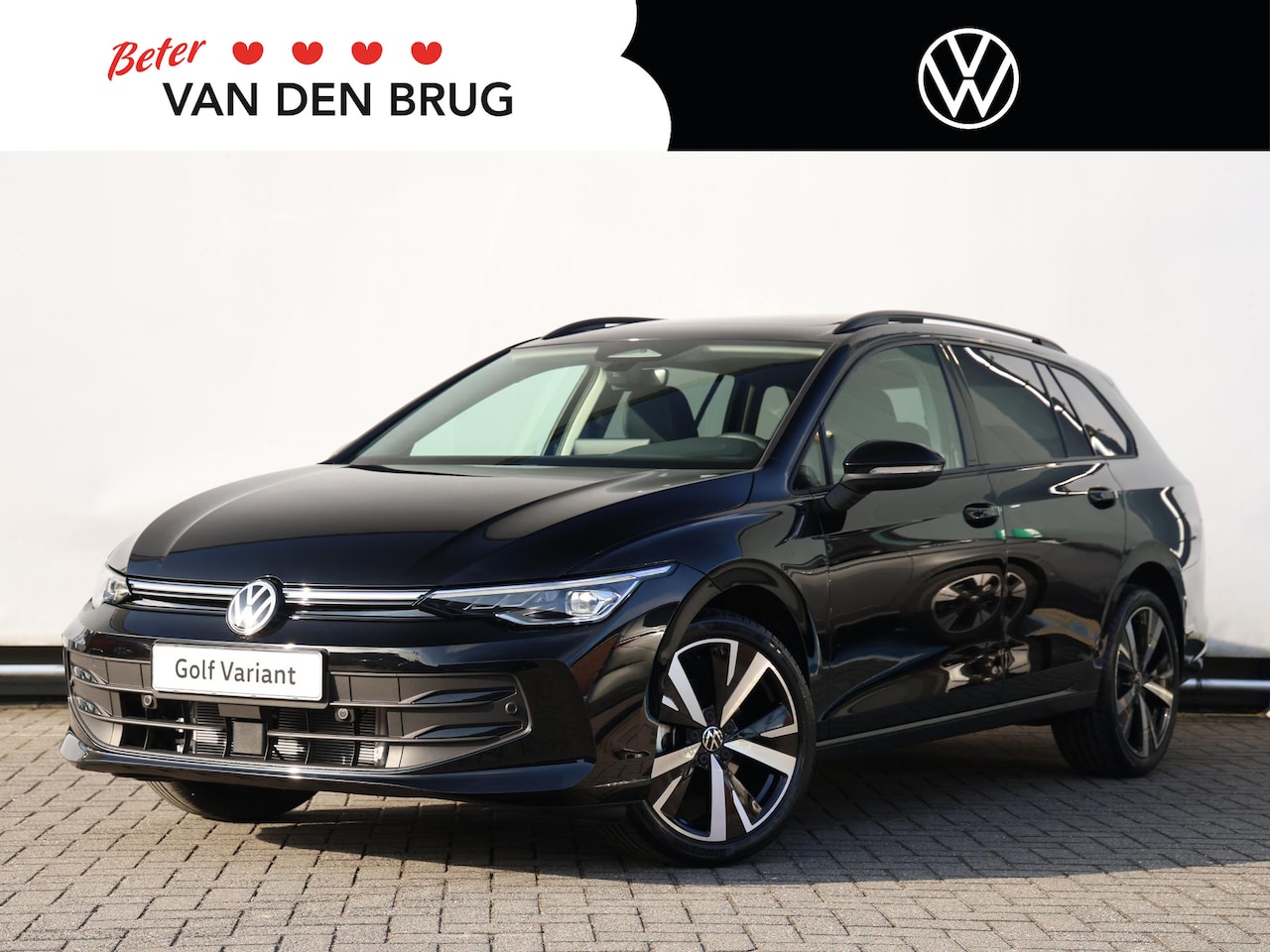 Volkswagen Golf Variant - Life Edition 1.5 eTSI 116 PK Variant Trekhaak | Panorama dak | 18 inch LMV | LED Plus | Cl - AutoWereld.nl