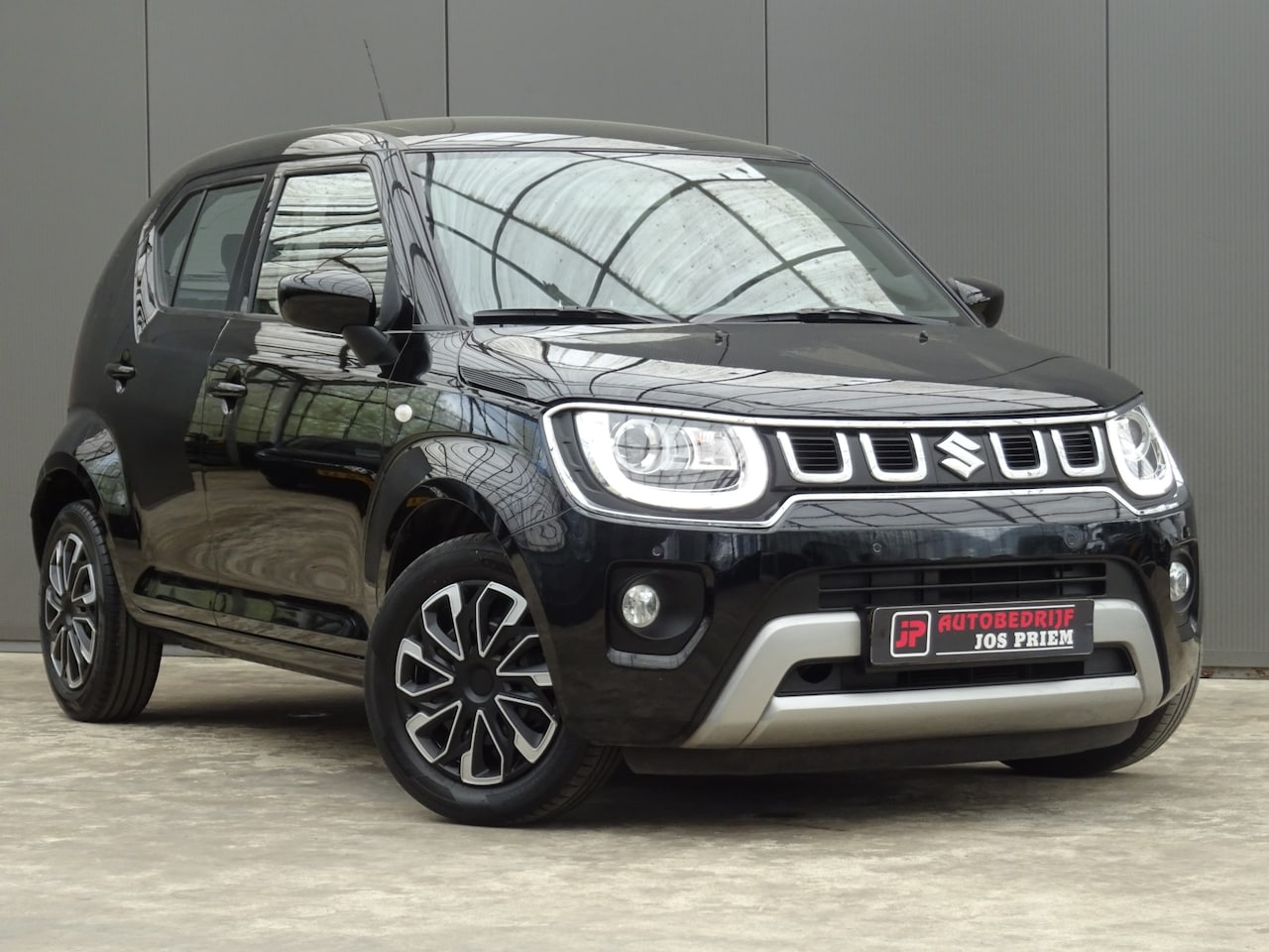 Suzuki Ignis - 1.2 Smart Hybrid Comfort * NAVIGATIE * PDC * DEALER ONDERH. !! - AutoWereld.nl
