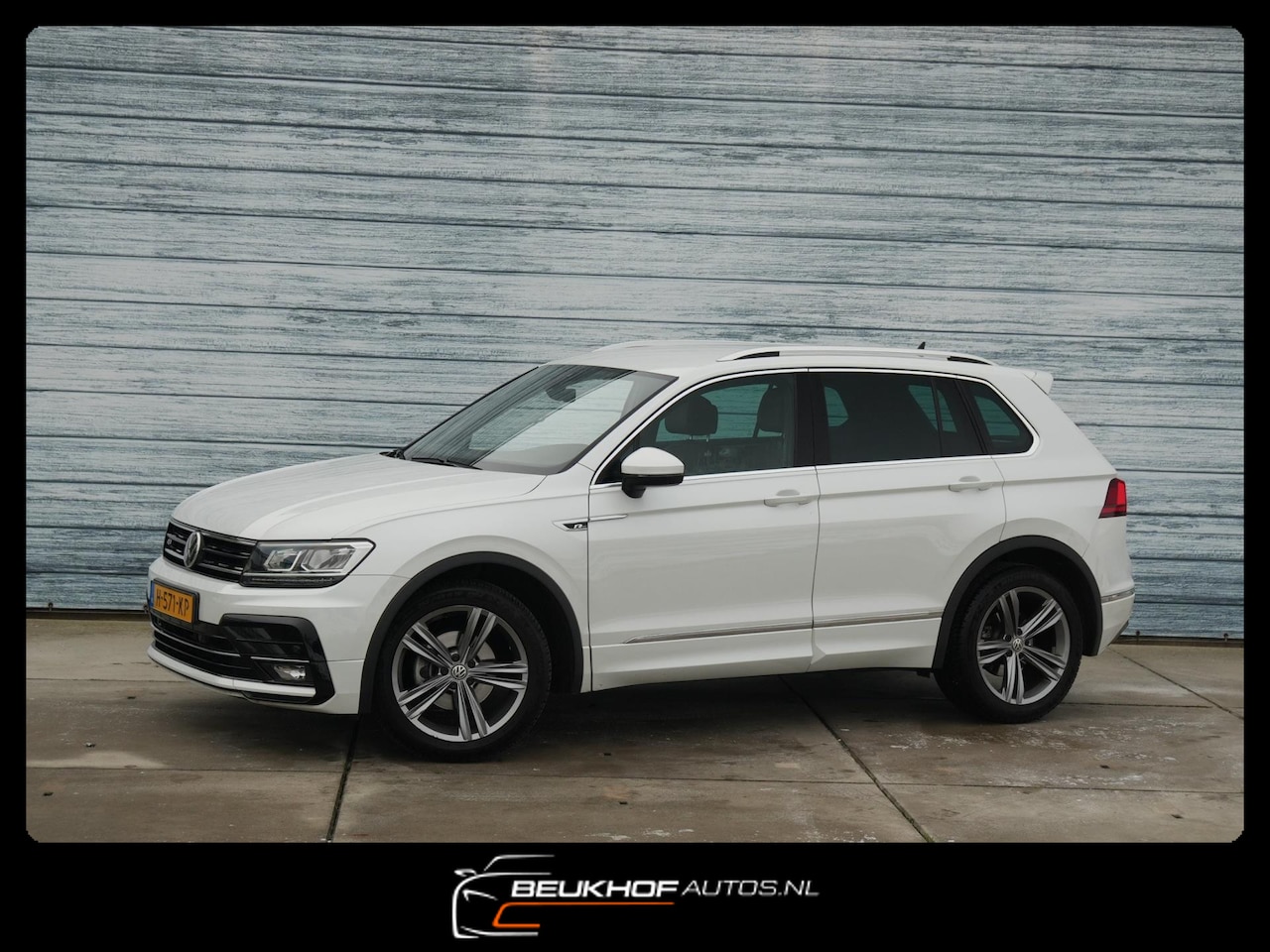 Volkswagen Tiguan - 1.5 TSI ACT Business R-Line Carplay Navi - AutoWereld.nl