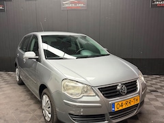 Volkswagen Polo - 1.4-16V Turijn | Airco | Nieuwe APK |