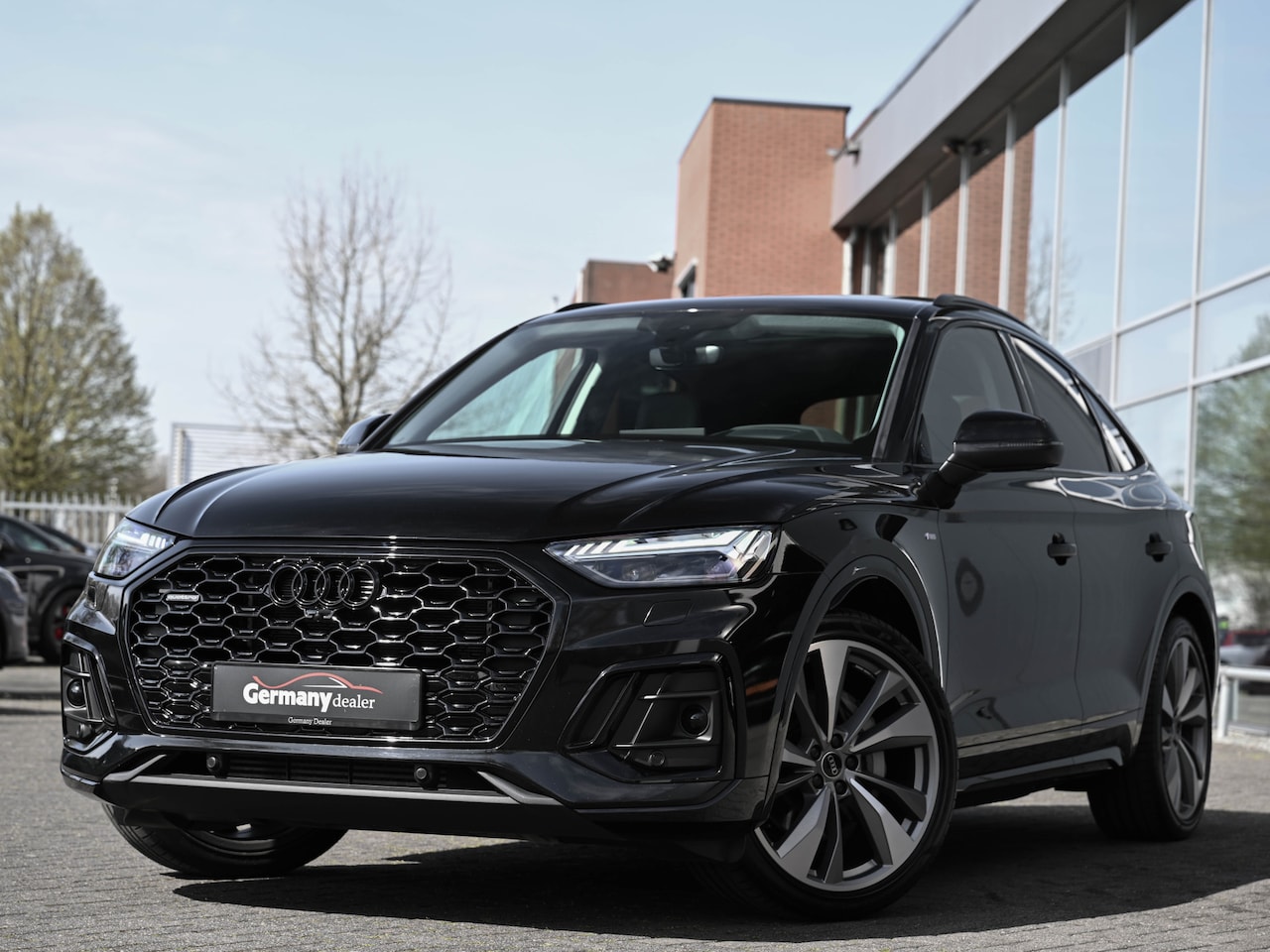 Audi Q5 Sportback - 50TFSI E S-Line Quattro Lucht Head-Up El.Zetels Camera Sfeerverl 21-Inch M-Led ACC Side/La - AutoWereld.nl
