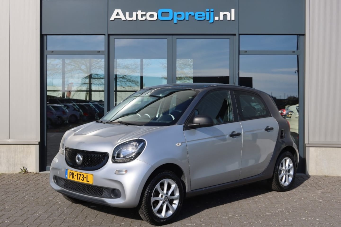 Smart Forfour - 1.0 Pure AUTOMAAT 5drs. Airco, LIM, LM-Velgen - AutoWereld.nl