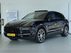 Porsche Cayenne - 3.0 E-Hybrid | Adapt. Cruise | 360 Camera | Bose | HUD | Sportchrono | 4-Wielbesturing | M