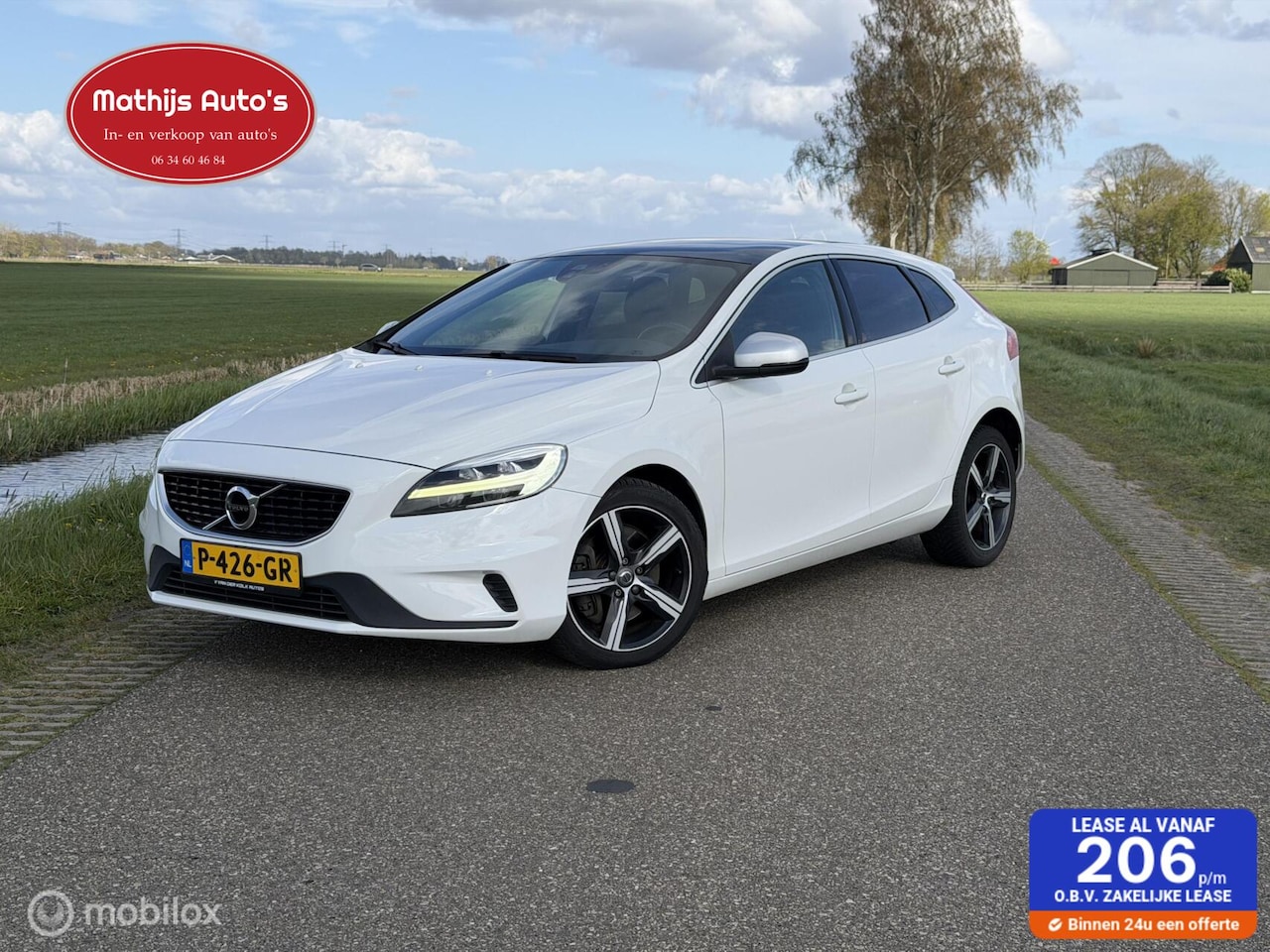 Volvo V40 - 2.0 D2 R-Design Pano! Automaat! - AutoWereld.nl